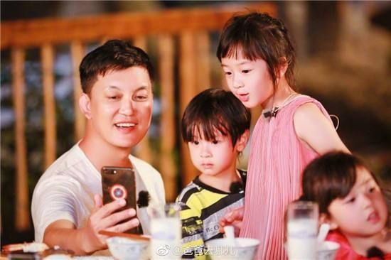 6549e92dly4flrt14muqbj20fa0a6dgd