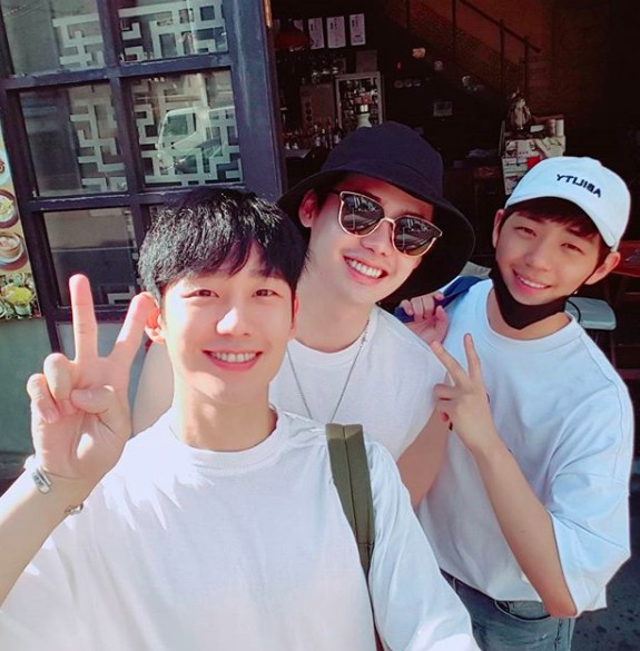 螢幕快照 2017-12-07 下午5.57.55