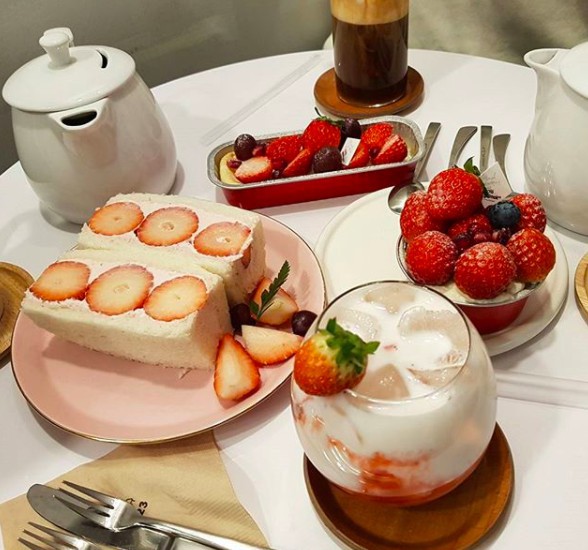 螢幕快照 2017-12-25 下午2.47.32