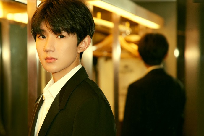 006VXJ2Aly1flkzyua3iuj33k02dcx6u