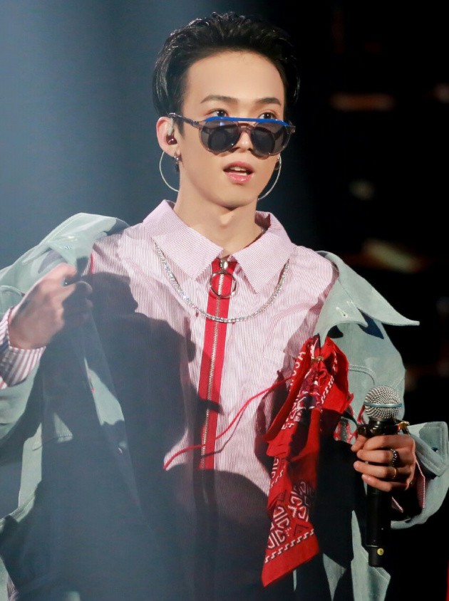 7a9c7569gy1fmrmvc8aw8j20hs0otdzu