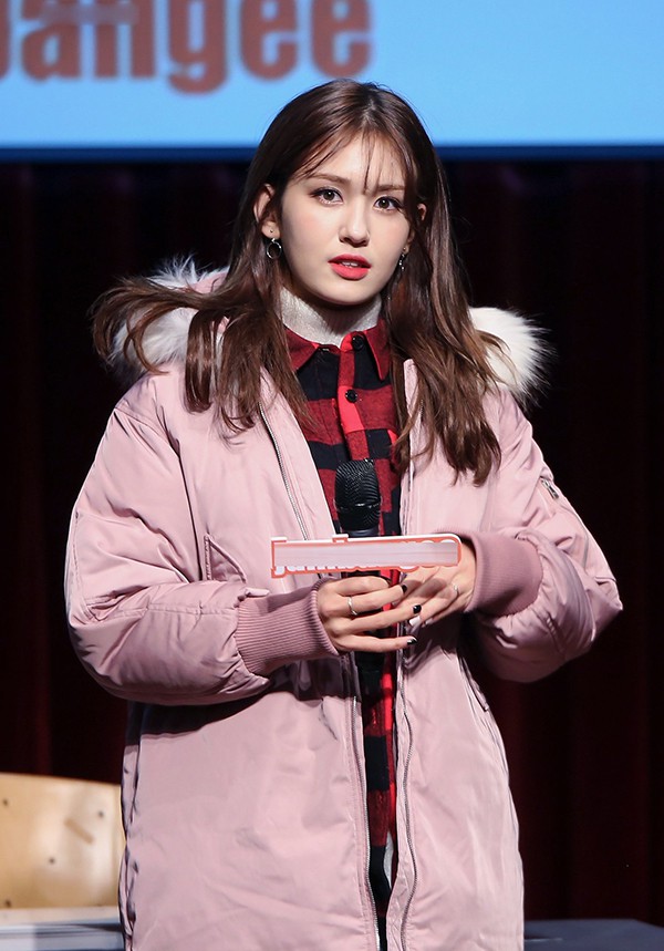 TB2ufhyhx6I8KJjSszfXXaZVXXa_!!1999810728