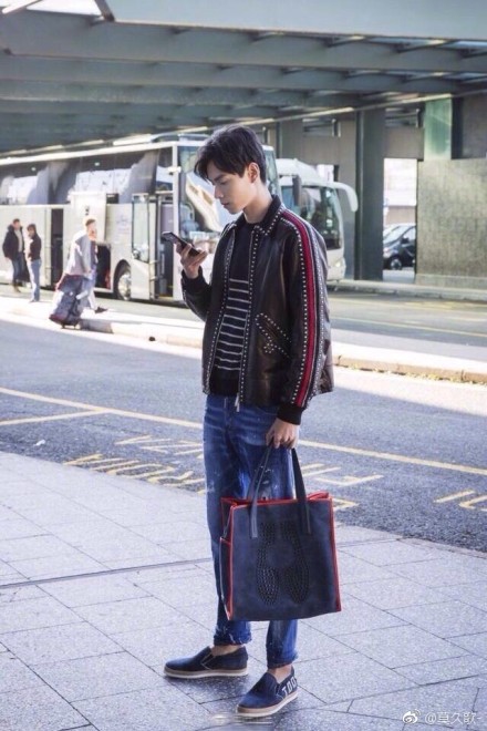 0061TnuRly1fnglpahumhj30hs0qowib