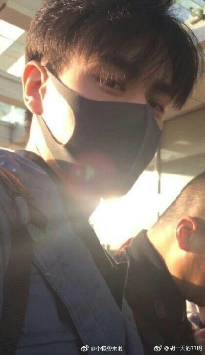 006EsLoSly1fnlauseno9j30bn0k3gmg