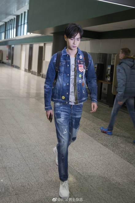 5103704fly1fnl2c2ujv8j21q82lcx6t