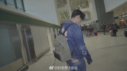 5103704fly1fnl2c42b0aj21hc0u0kdl