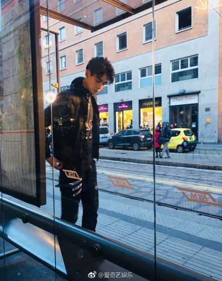 6a165c19ly1fnklprdjafj20j60o9q8r