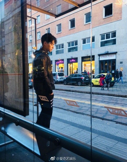 6a165c19ly1fnklprl75gj20j60oe449