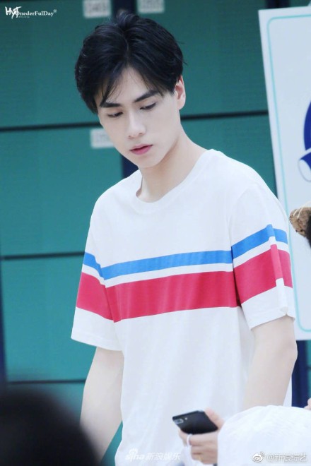 6ff51fefly1fntzvdko6gj20j60srgnu