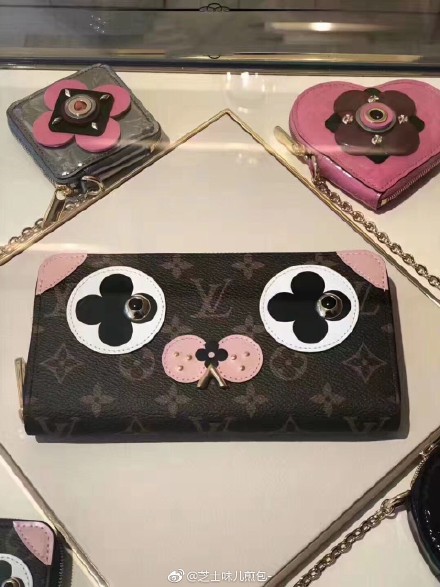 805186ebgy1fng7h41e2bj20qo0zk0zh