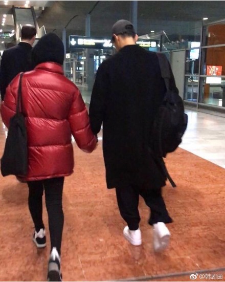 85d4c613ly1fnnz2tjtv0j20yi178tib