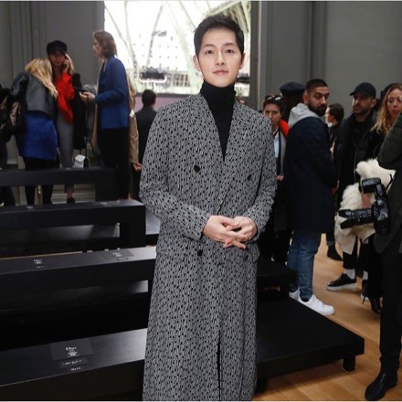 c032b0c7ly1fnokm3xkzaj20u00u0q9b