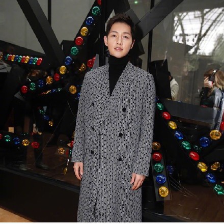 c032b0c7ly1fnokm4ilcdj20u00u0ah5