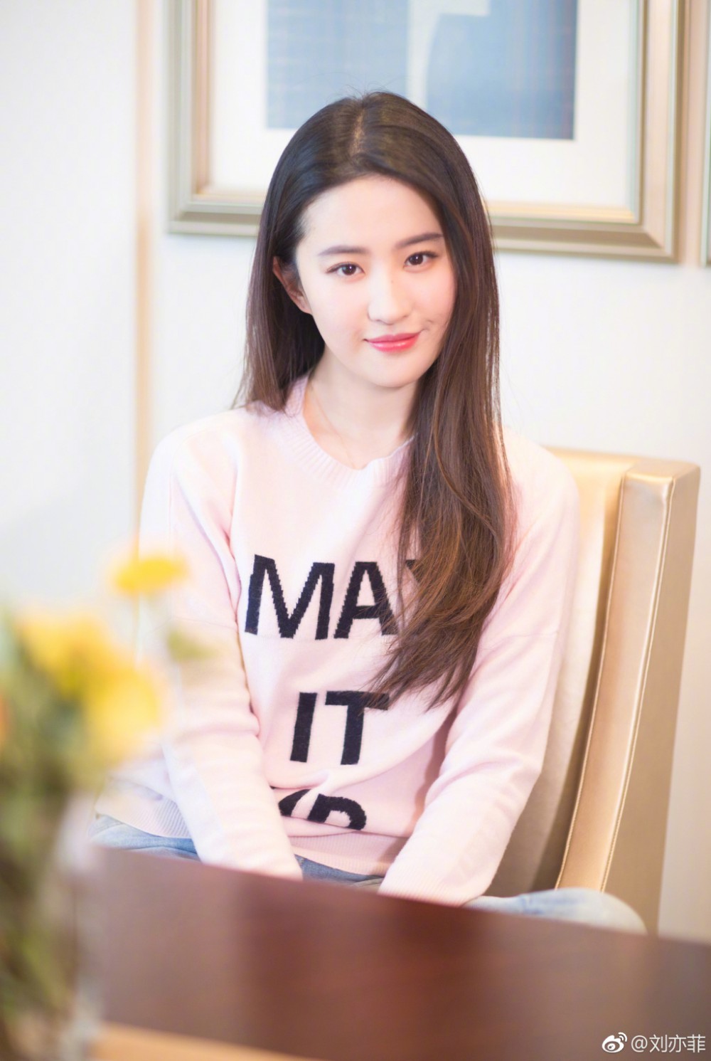 c260f7abgy1fmna47vckqj21jk2av7wj