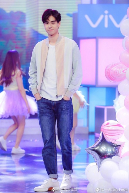 ec7f82c4ly1fnnfs9tf5ij20qo140tgf