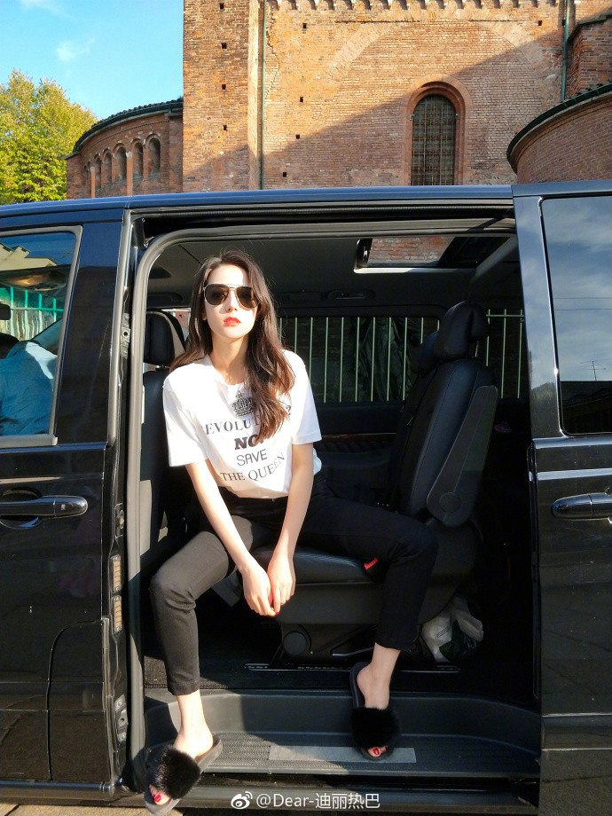 63885668ly1fm1br6tjnhj211i1e0x6p