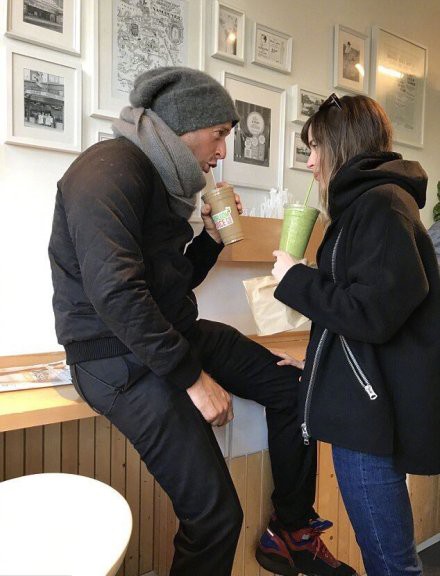 6b7c5633gy1fonhjcevqoj20hm0n2ju1