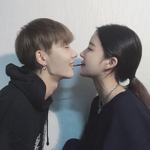 6deb7d3a7aa38c44238e7c95803eead9