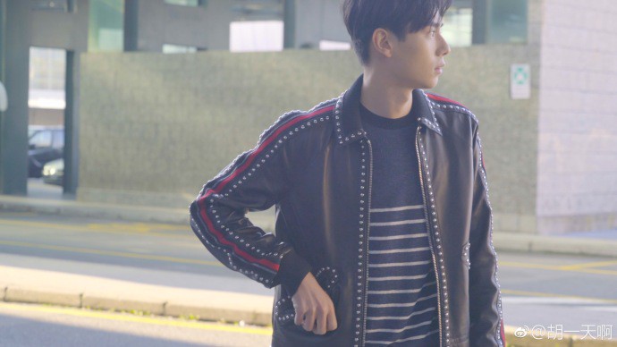 c0710f2bgy1fnfeht0l7yj247p2dckjm