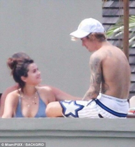 ce434a48ly1fonq0l8gg4j20g70hkjs4