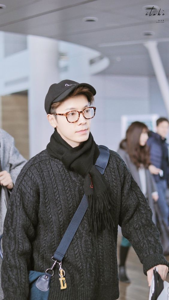 dc2d98c709b85a6c3d881e9a60a05c43