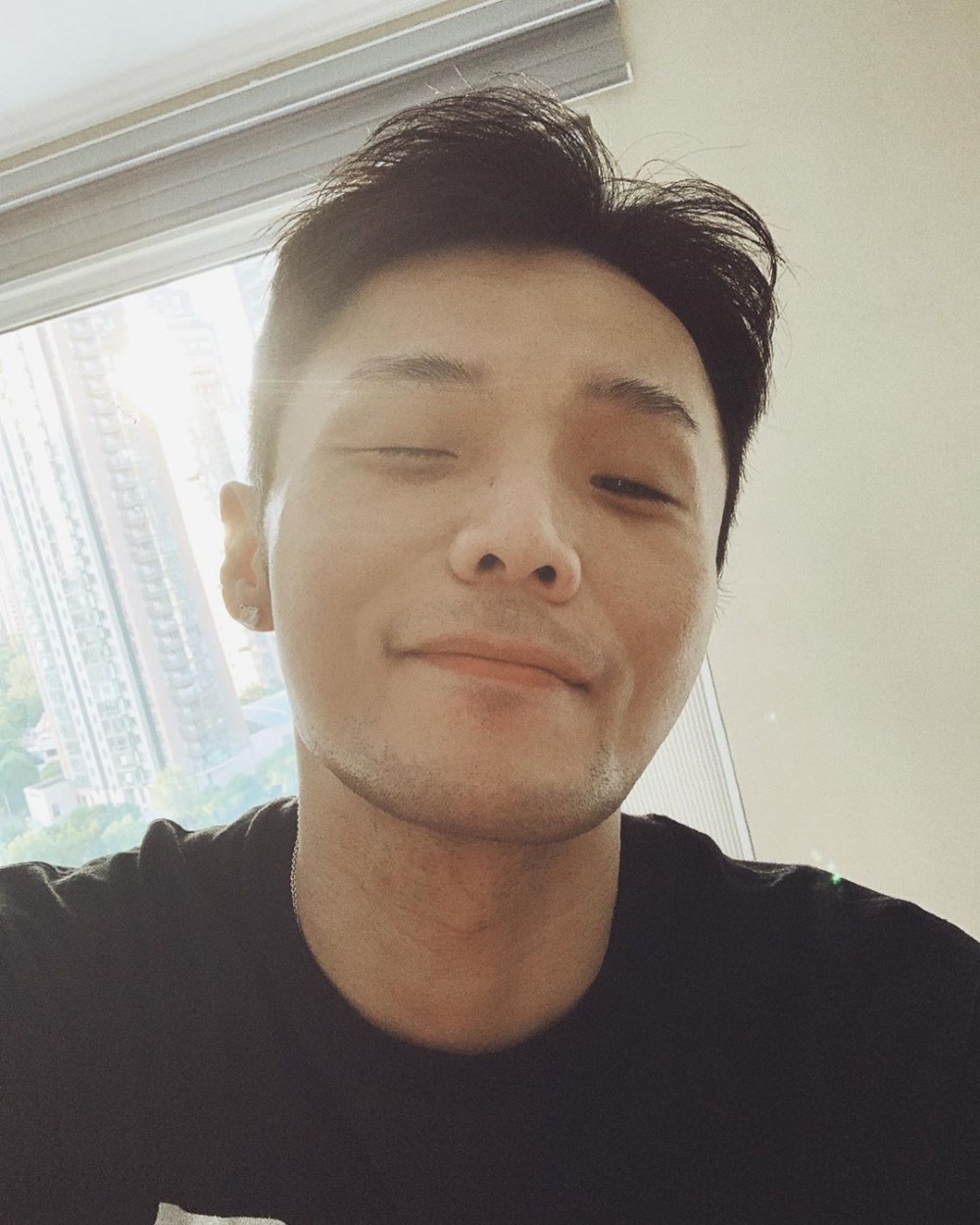 lironghao85_65557470_468788100356033_8092090542204168305_n