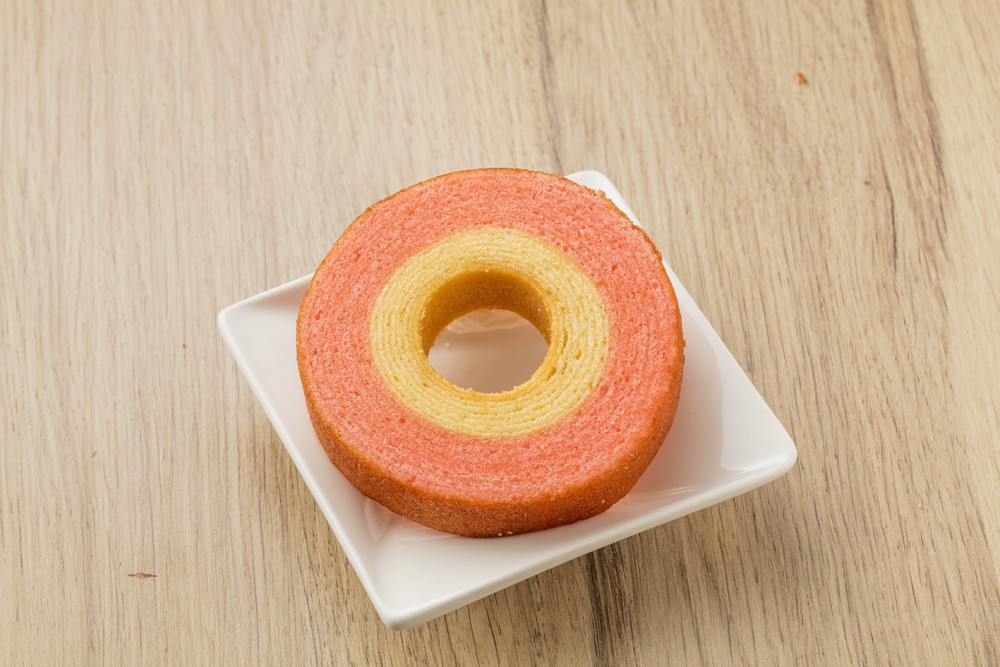 草莓牛奶年輪蛋糕