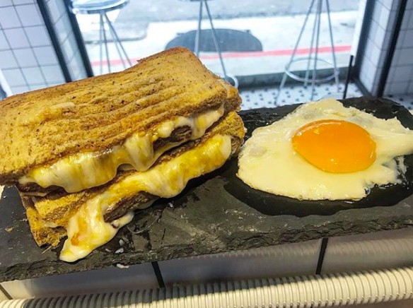 螢幕快照 2018-03-20 下午4.55.04