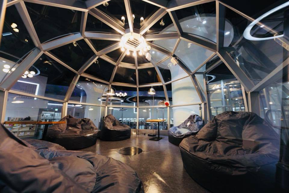 28661393_564050097291678_6775095893288152725_n