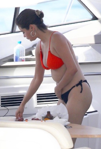 61e7f4aaly1fpkehp9fscj20iy0sgafh (1)