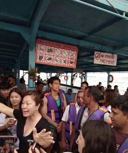 61e7f4aaly1fprffmo003j20k00oxahi