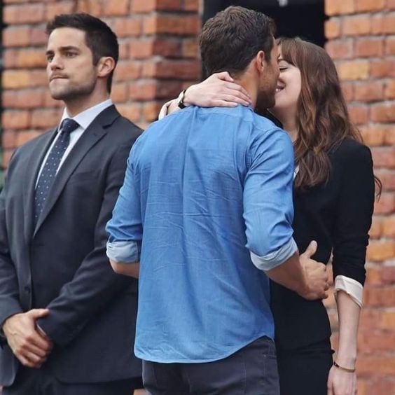 6351c33c82b645f59639df498598b01d