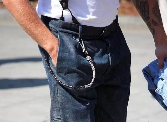 c5623890gy1fop32qc5ndj20hs0dmgpt