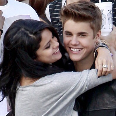 justinselena1_22_13108677_1698035757085430_1647007798_n