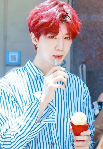 005xSTX1ly1fqiuil6v5tj30c80ib0u9