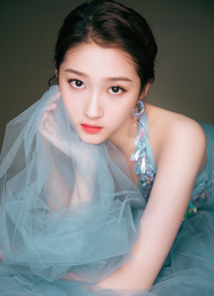 006EPQr0ly1fqll9e1y42j32op3pvu0z