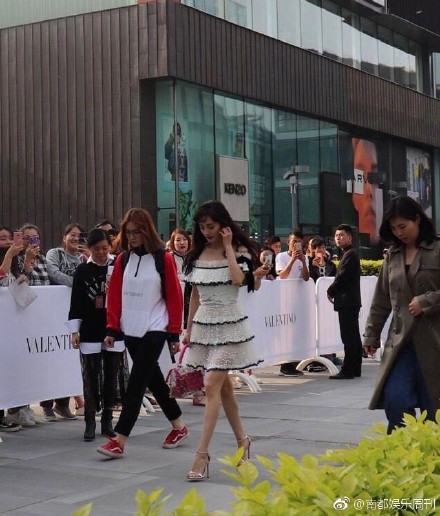 4881467dgy1fqtbjz2krkj20hr0kttd7