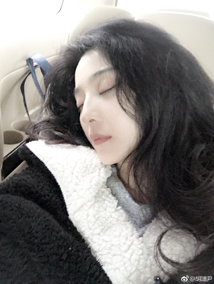 610b1fabgy1fonnu3jpoyj21sg2dshdt