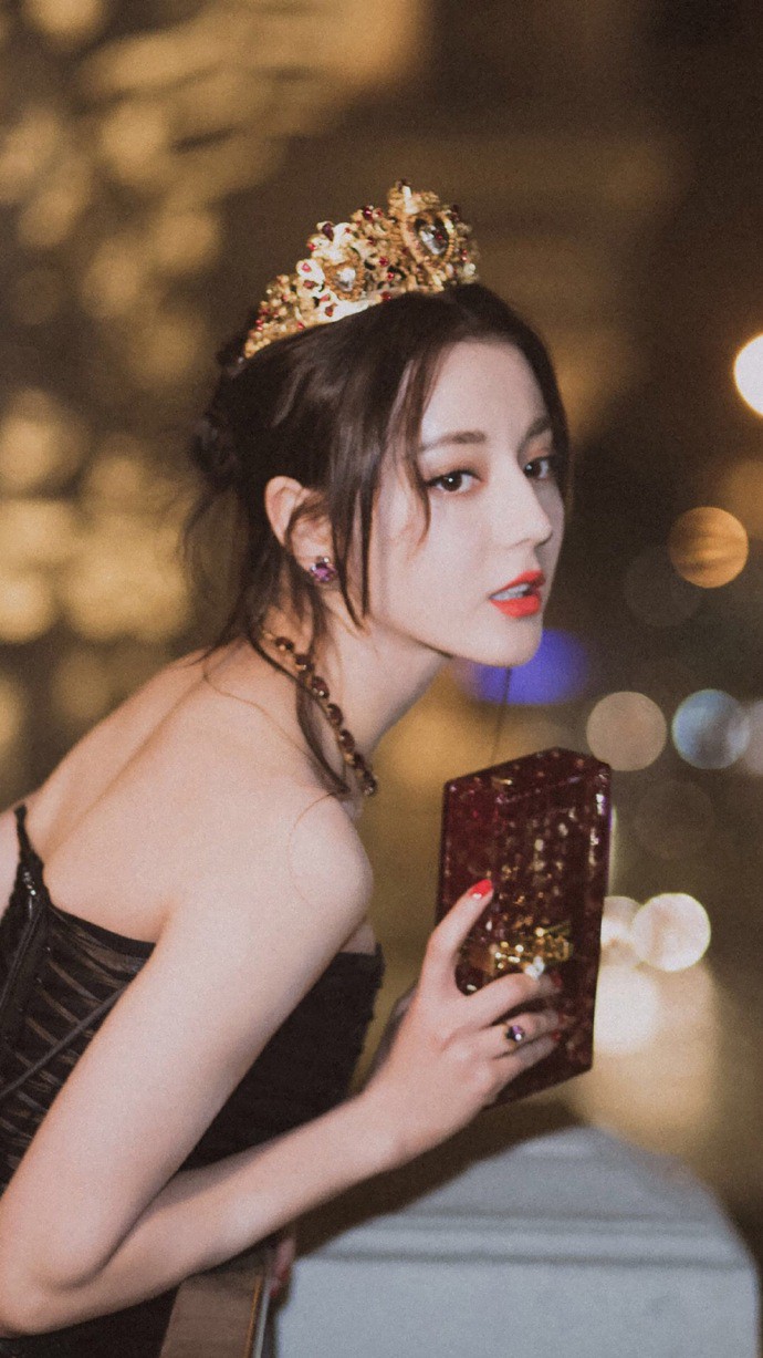 77ec2b70ly1fqmglldqr1j20u01hcal1