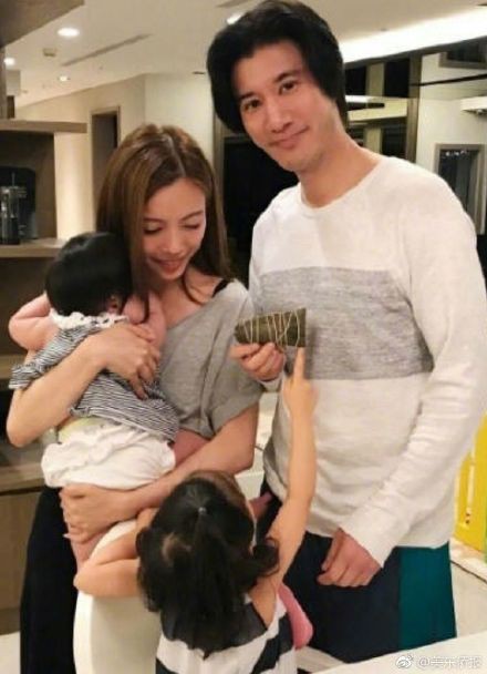 8da70a60gy1fqblx8ncnqj20ku0ss0up