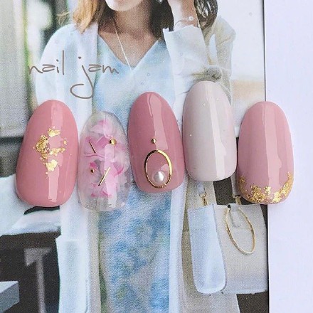 aeebd2e9gy1fpjcawud6lj20hs0hsjv6