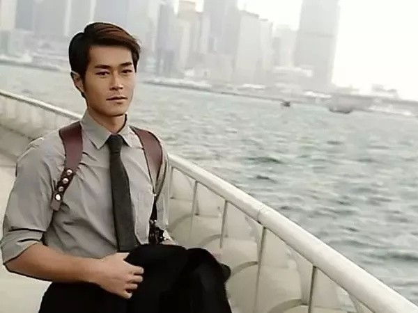 eb358b03ly4fqeiftmdicj20go0ciq34