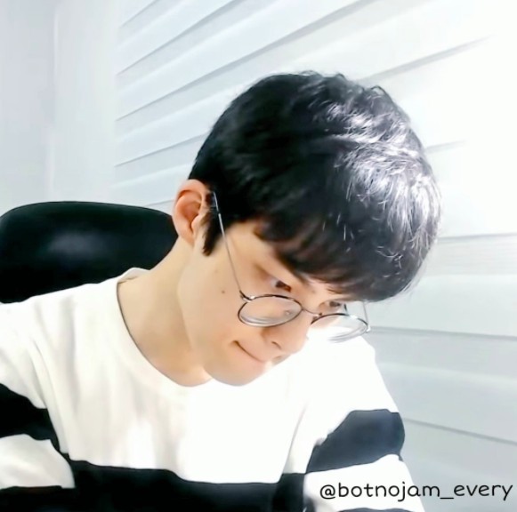 螢幕快照 2018-05-11 上午11.40.40