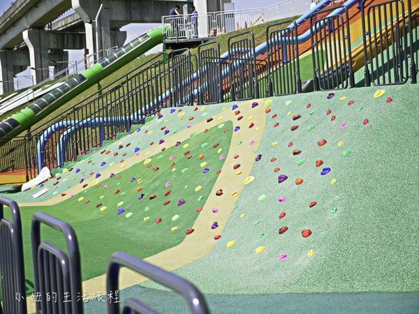 1522488408-1530130628_n