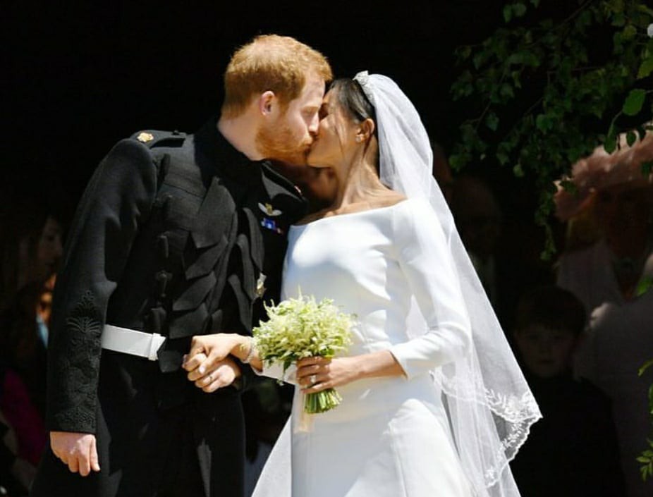 32929183_1833542073614299_3022962883899162624_n