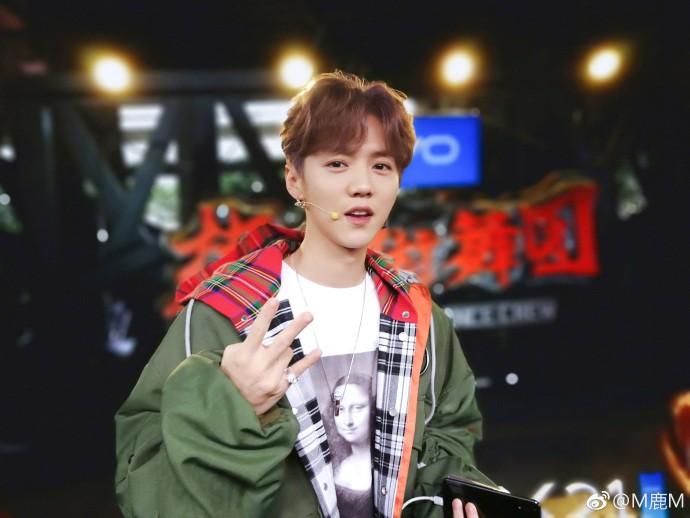 5ba8d1cbly1fq4c0bi1jwj22xw27f4qr