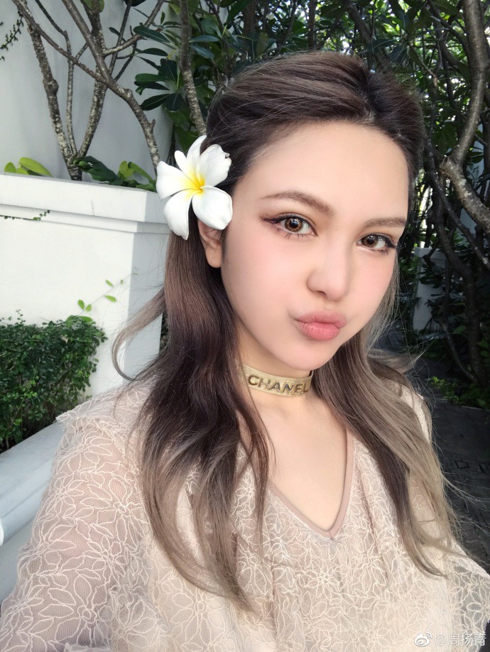 684b9408gy1fqd3awzc8ej21sg2dsqv5