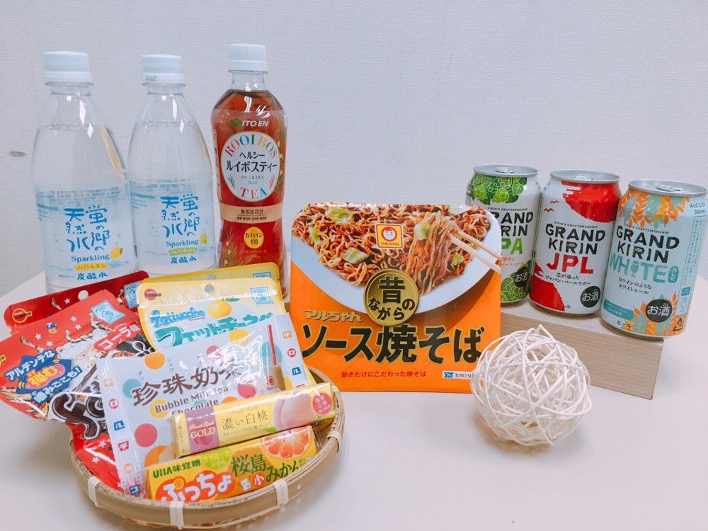 7-ELEVEN發揮國際採購實力,於5月9日起至6月5日止推出「台日韓亞洲季」,除了引進經典商品外,更涵蓋眾多類別商品,讓日本專區更吸睛更豐富。 (1)