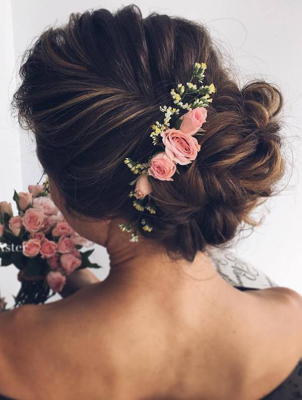 Ulyana-Aster-Long-Wedding-Hairstyles-Wedding-Updos-2