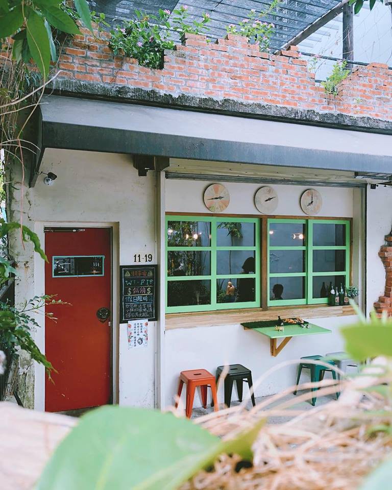 33672892_2148132395204103_5217147313331372032_n